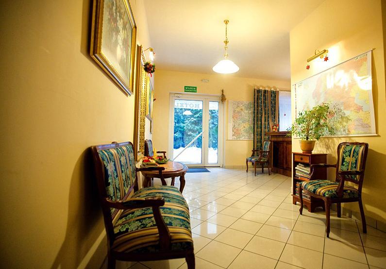 Hotel Korona Słubice Buitenkant foto