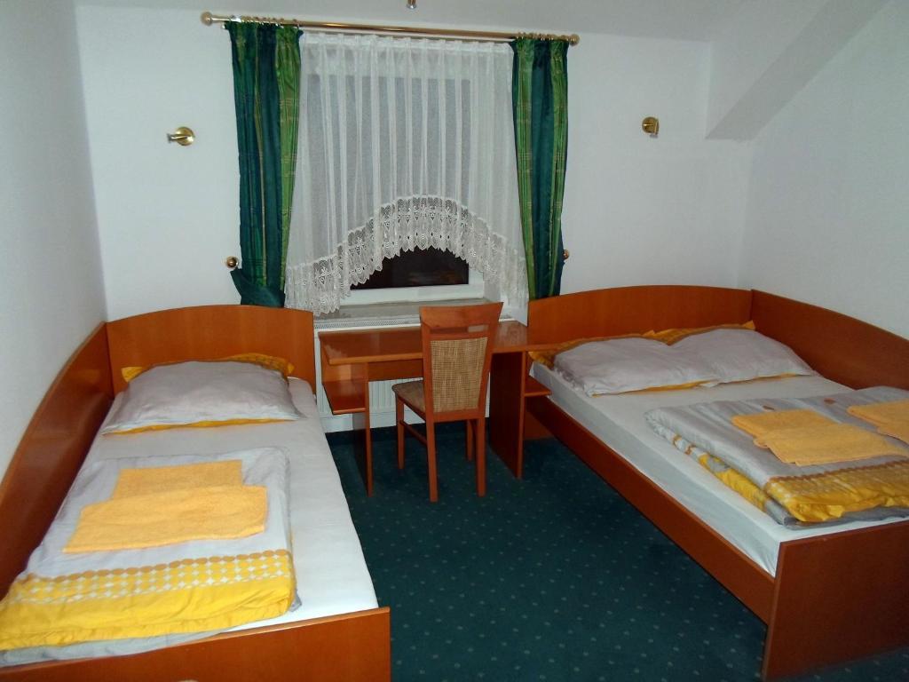 Hotel Korona Słubice Kamer foto